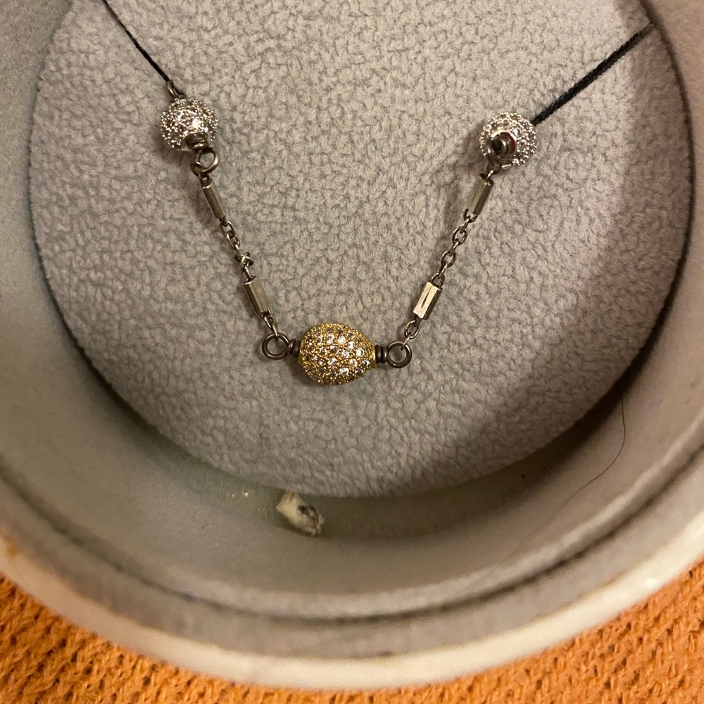 Hillberg and Berk Joni Chocker